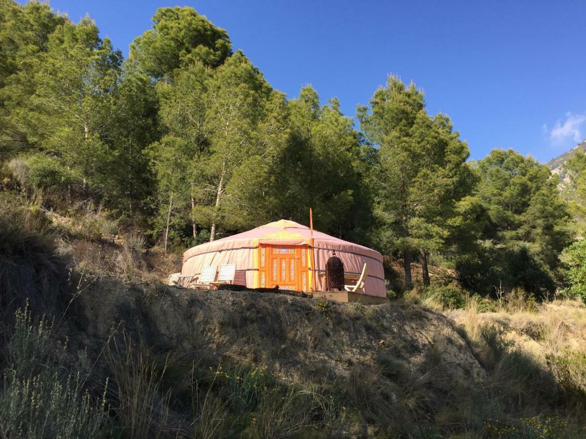 Отель La Yurta Naranja Финестрат Экстерьер фото