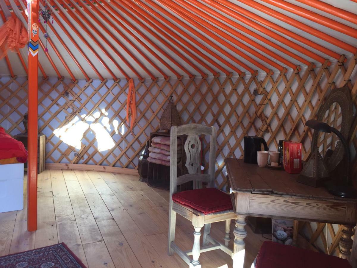 Отель La Yurta Naranja Финестрат Экстерьер фото